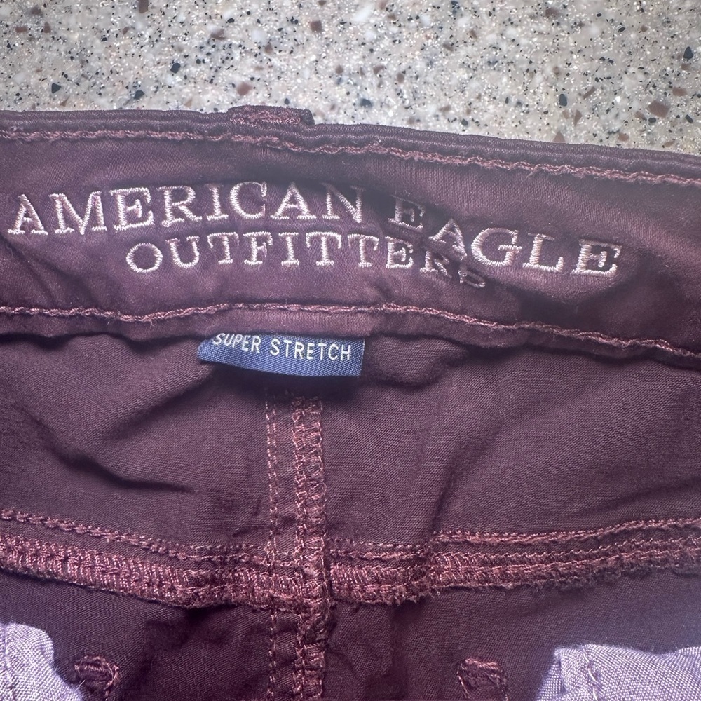 American Eagle 4 Long Maroon High-Rise Jegging - Picture 2 of 8